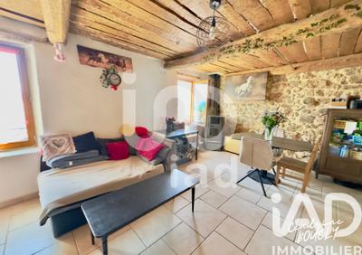 Maison de village - 85 m² - 4 pièces