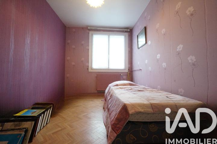 Maison - 144 m² - 8 pièces