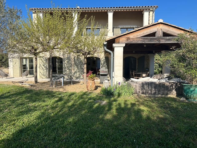 Maison - 183 m² - 6 pièces