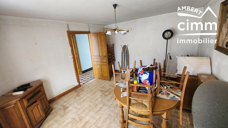 Maison - 102 m² - 6 pièces