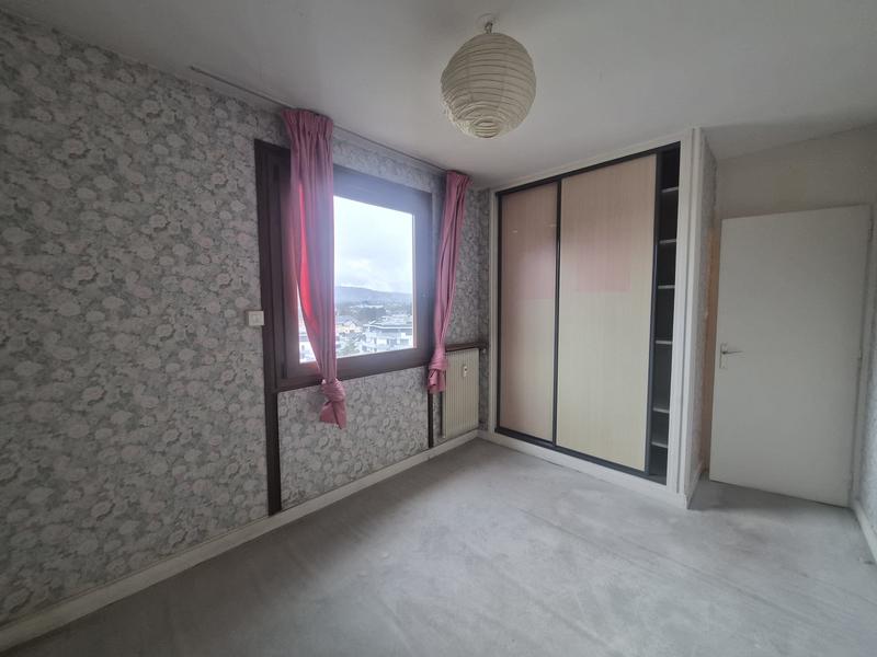 Appartement - 97 m² - 5 pièces