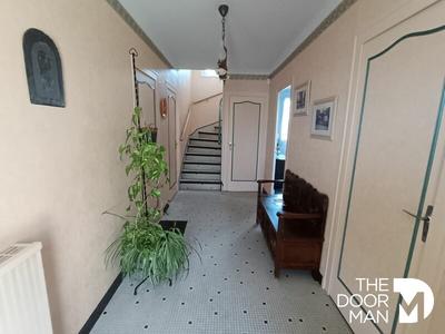 Maison - 102 m² - 5 pièces