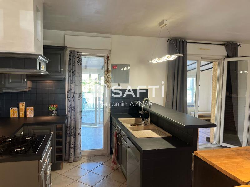 Maison - 160 m² - 5 pièces