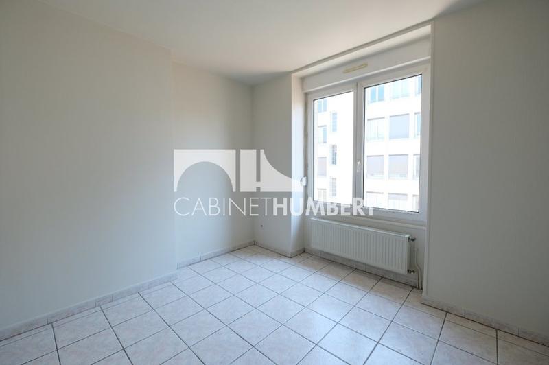 Appartement - 85 m² - 3 pièces