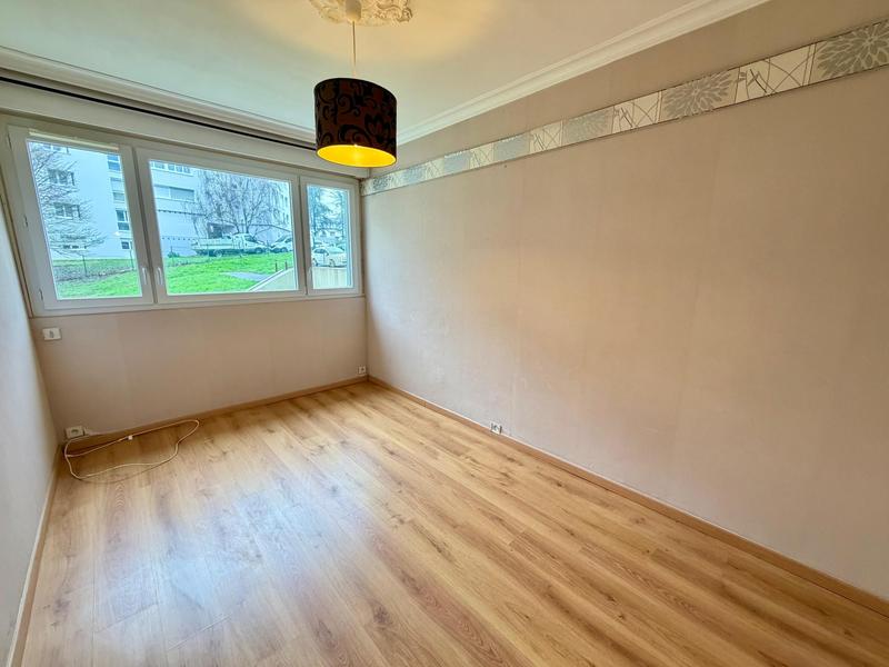 Appartement - 83 m² - 5 pièces