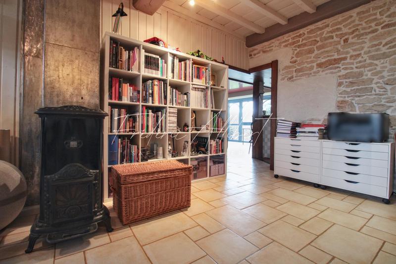 Maison - 163 m² - 6 pièces