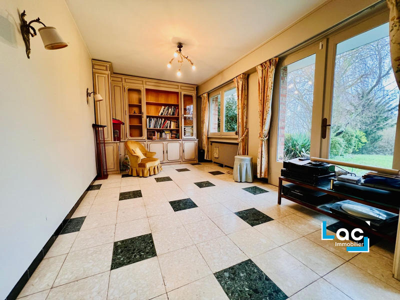 Maison - 140 m² - 6 pièces