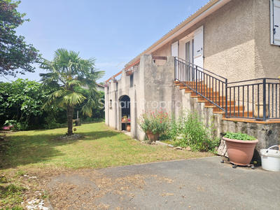 Maison - 82 m² - 4 pièces