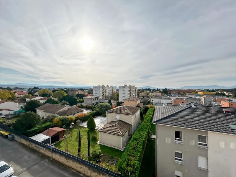 Appartement - 88 m² - 5 pièces