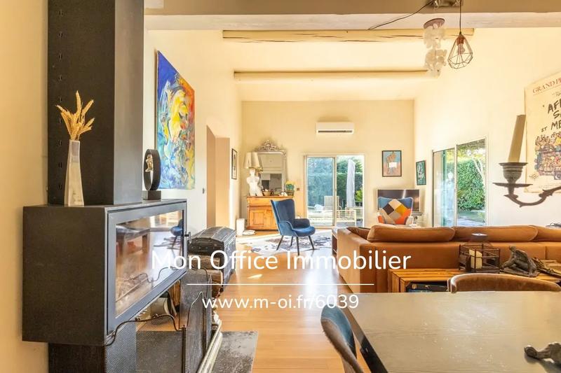 Maison - 111 m² - 4 pièces