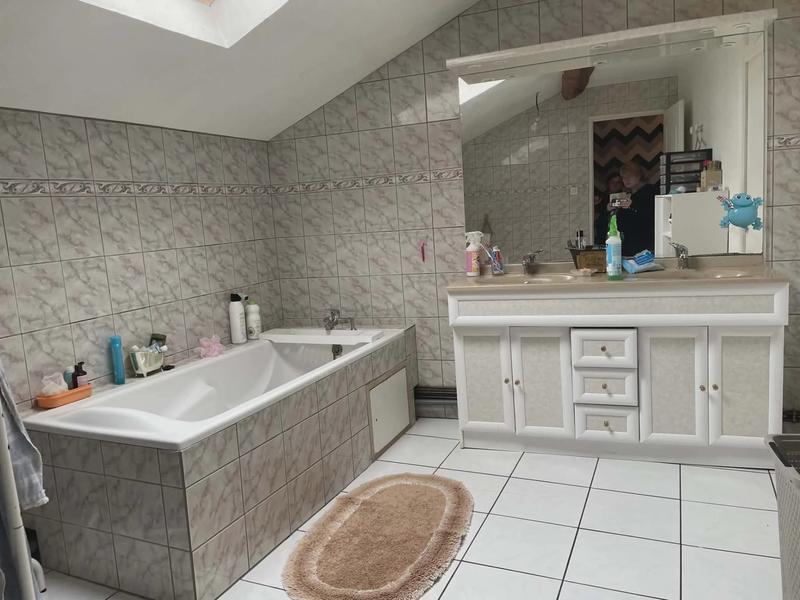 Maison de village - 190 m² - 7 pièces