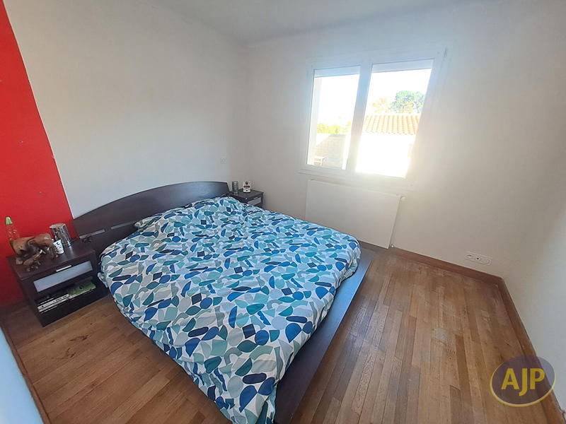 Maison - 205 m² - 6 pièces