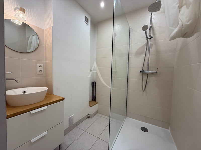 Appartement - 50 m² - 2 pièces