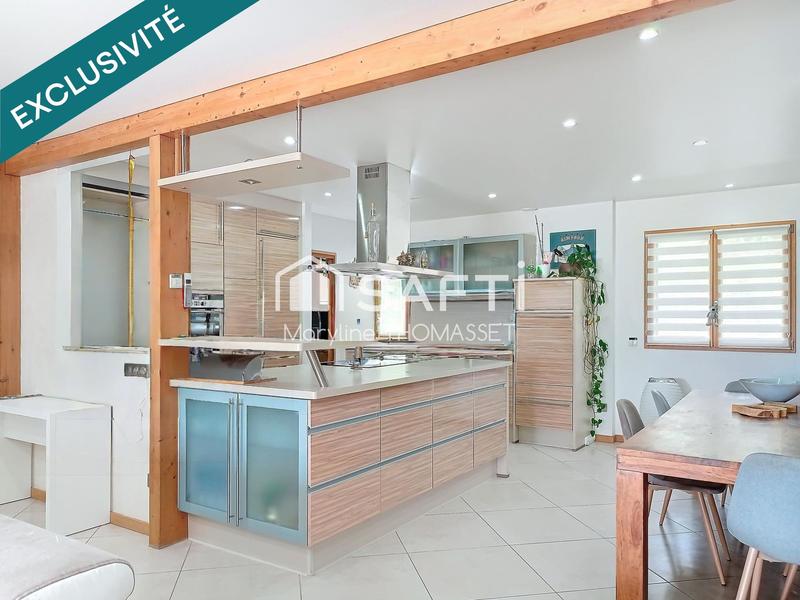 Maison - 148 m² - 5 pièces