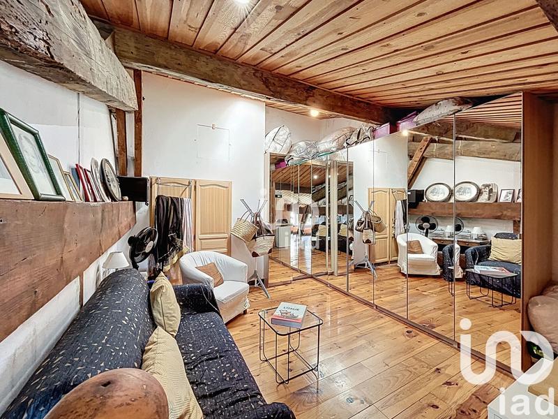 Maison - 432 m² - 10 pièces