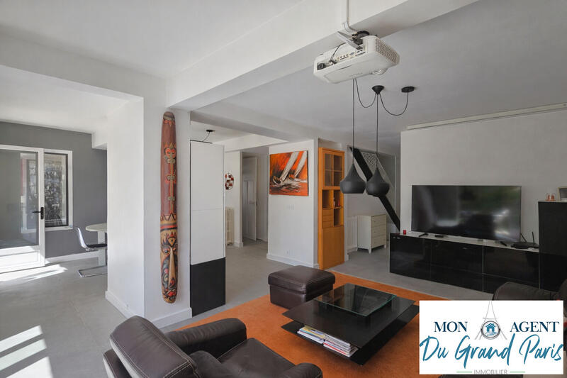 Maison - 144 m² - 7 pièces