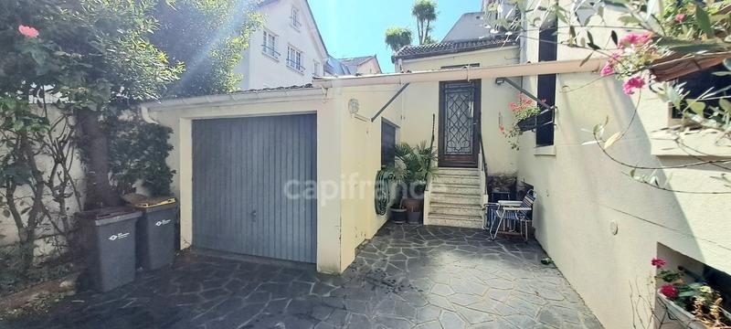 Maison - 104 m² - 4 pièces