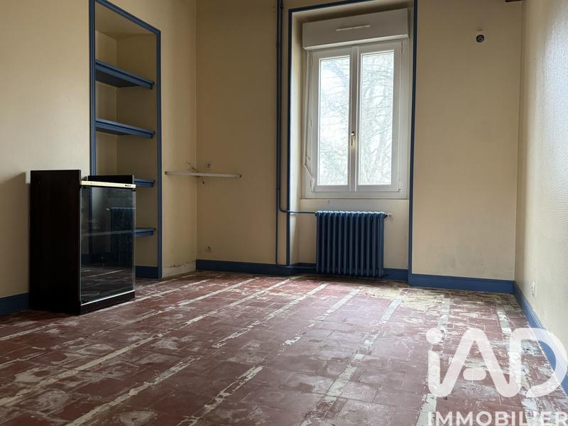 Maison - 208 m² - 6 pièces