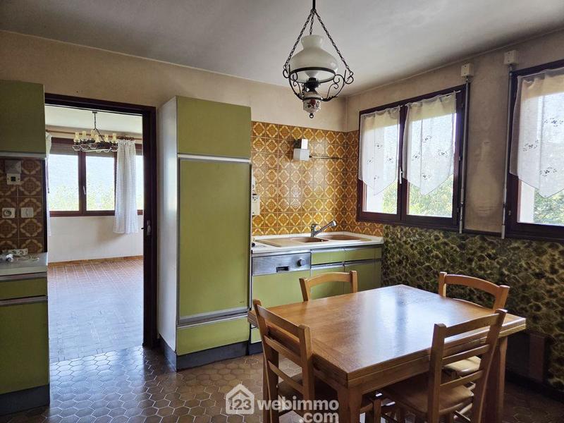 Maison - 165 m² - 7 pièces