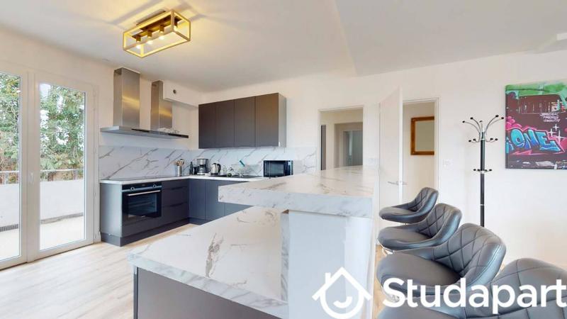 Chambre - 10 m² - 1 pièce