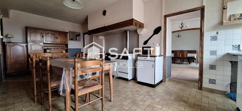 Maison - 136 m² - 7 pièces