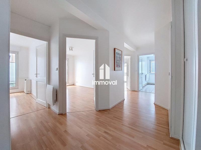 Local d'activités - 72 m² - 3 pièces