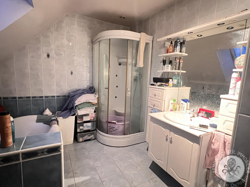 Maison - 144 m² - 4 pièces