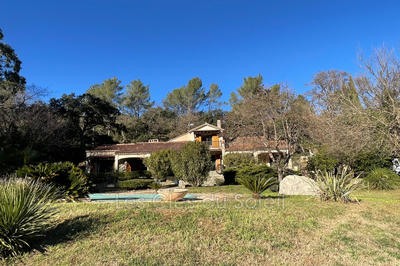 Villa - 166 m² - 5 pièces