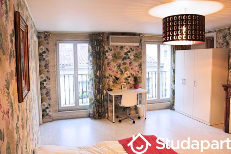 Chambre - 25 m² - 1 pièce