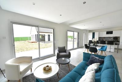 Maison - 103 m² - 4 pièces