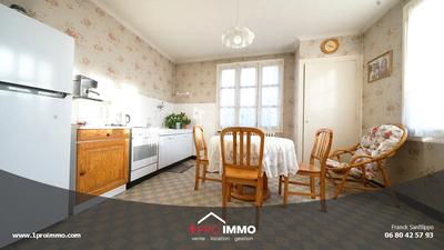 Maison - 105 m² - 6 pièces