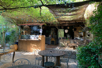 Local commercial - 255 m²