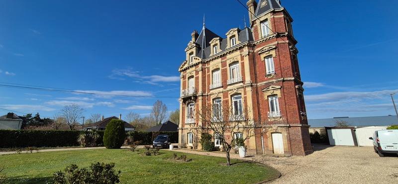 Immeuble - 552 m² - 19 pièces