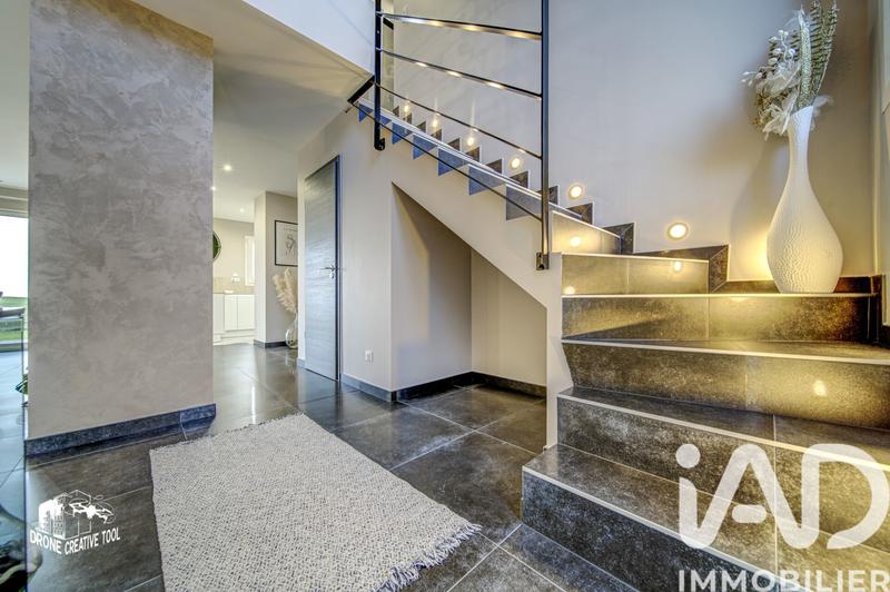 Maison - 128 m² - 5 pièces