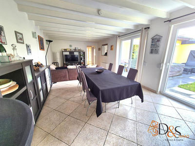 Maison - 122 m² - 6 pièces