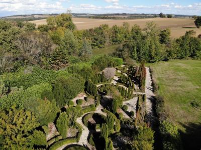 Maison - 283 m² - 10 pièces