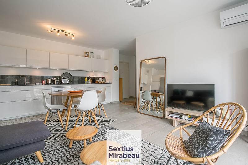 Appartement - 60 m² - 3 pièces