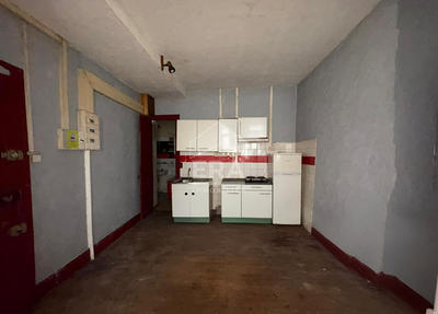 Immeuble - 140 m² - 10 pièces