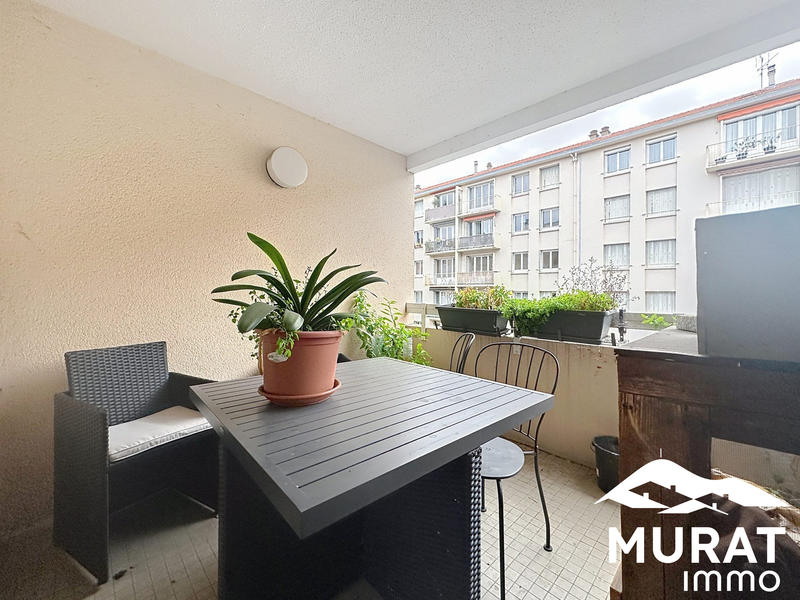 Appartement - 94 m² - 5 pièces