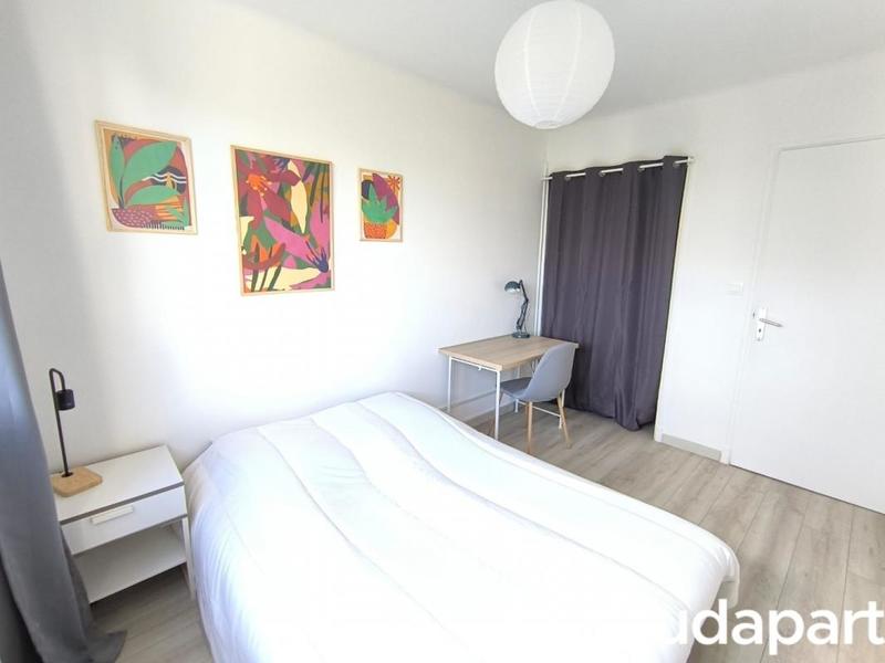 Chambre - 12 m² - 1 pièce