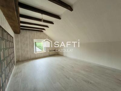 Maison - 97 m² - 5 pièces