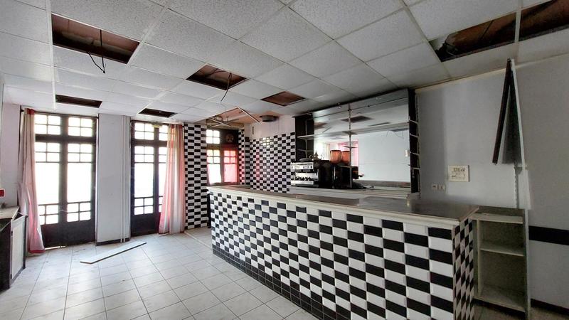 Immeuble - 136 m² - 3 pièces