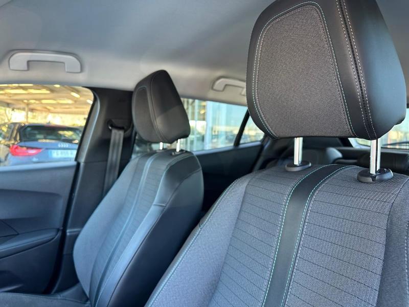 Peugeot 2008 II 1.5 Bluehdi 130 s&amp;S Allure Business Eat8