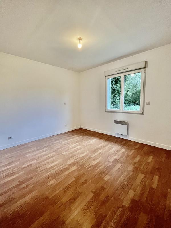 Maison traditionnelle - 87 m² - 4 pièces