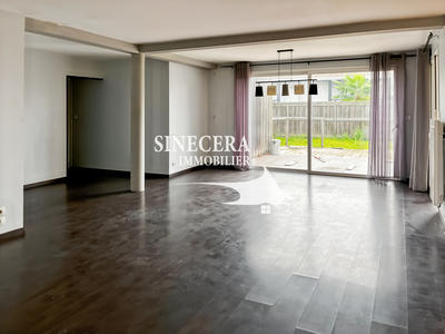 Maison - 118 m² - 5 pièces