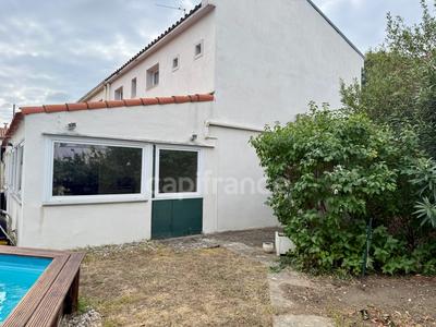 Maison - 102 m² - 6 pièces