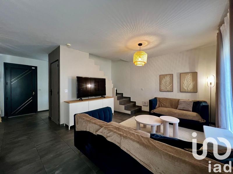 Maison - 87 m² - 6 pièces