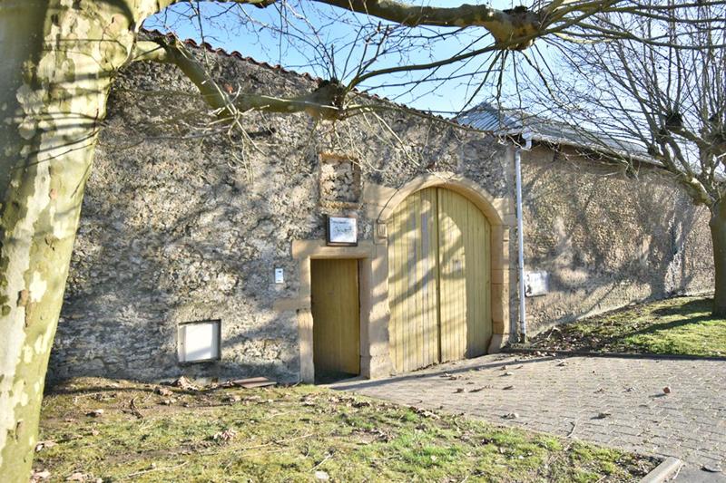 Corps de ferme - 1 260 m² - 14 pièces