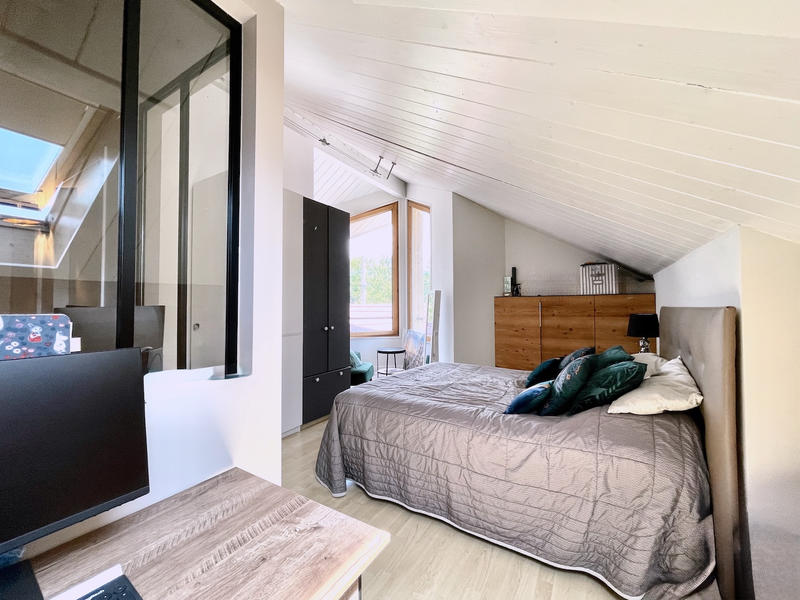 Villa - 200 m² - 7 pièces