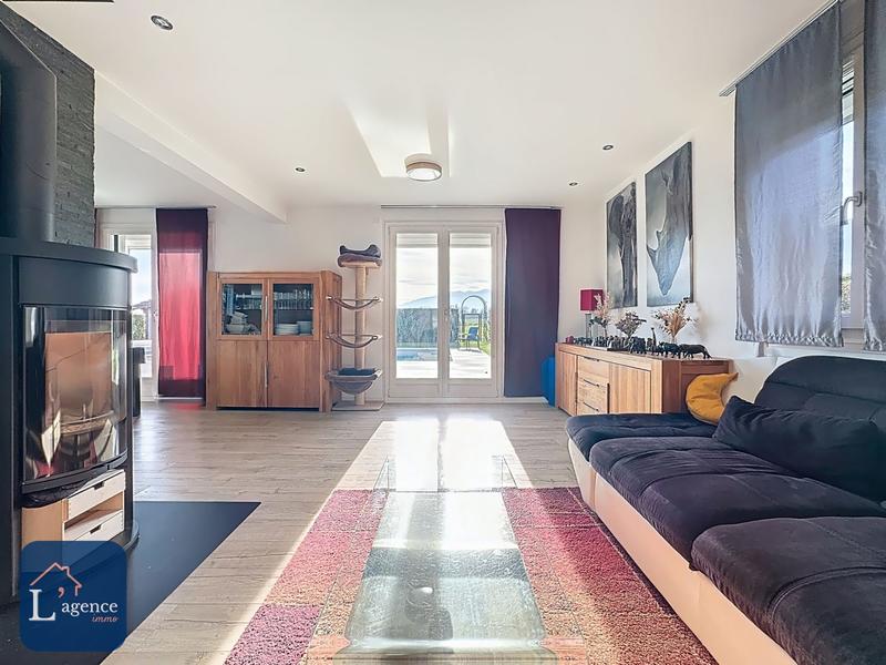 Maison ancienne - 137 m² - 4 pièces